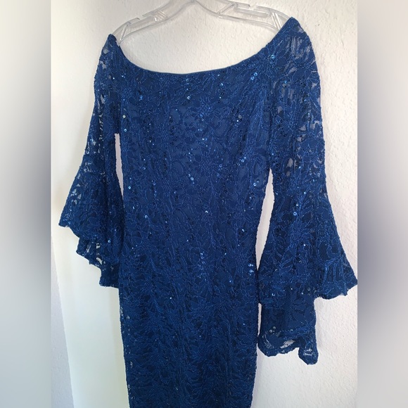 Off Shoulder Lace Sequined Sleeve Detail Dress - Picture 6 of 15